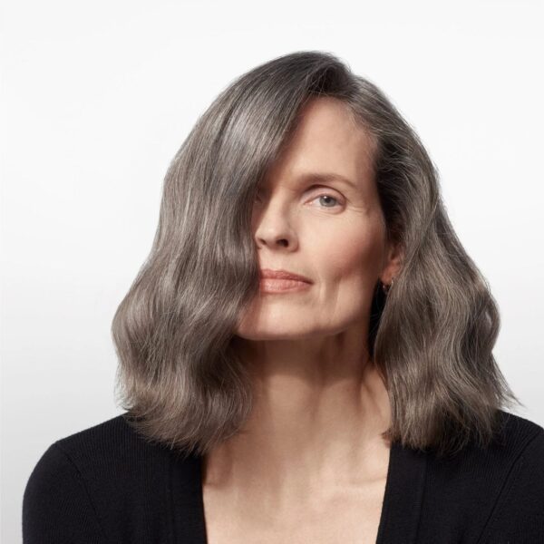 crème hydratante cheveux épais , soin nourrissant brillance, anti-frizz intense, Oribe Supershine moisture cream, soin sans rinçage cheveux secs