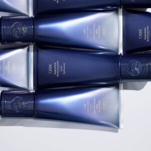 crème hydratante cheveux fins , crème légère brillance, soin sans rinçage cheveux fins, anti-frizz léger, Oribe Supershine Light